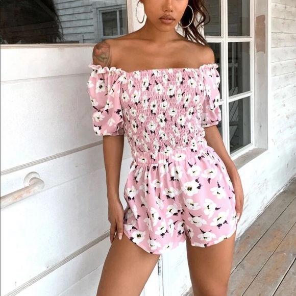 Pink floral SHEIN romper - Picture 1 of 2